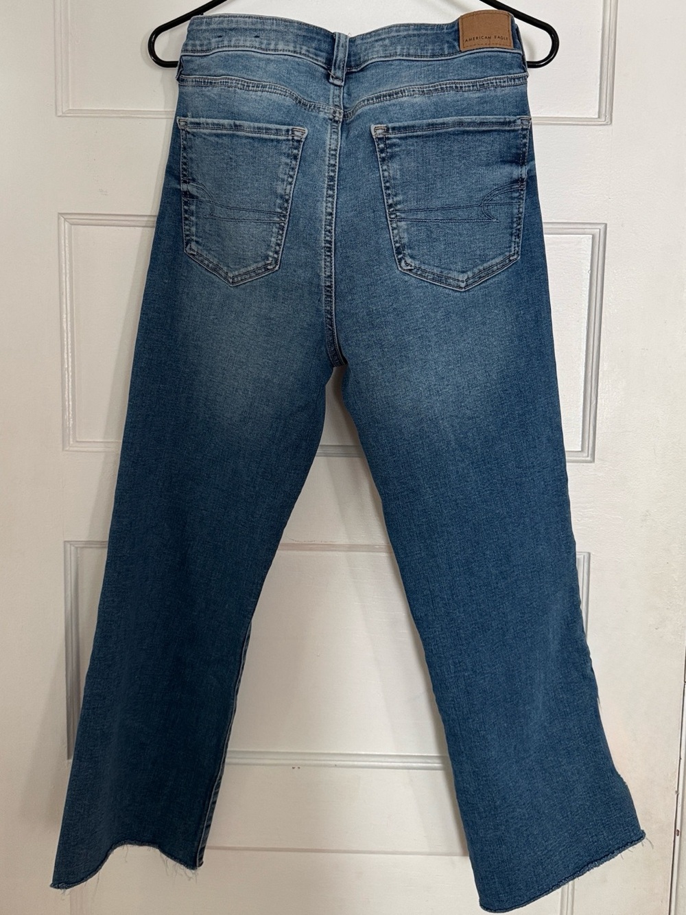 American Eagle Outfitters Women’s Blue Denim Jeans - Picture 4 of 15
